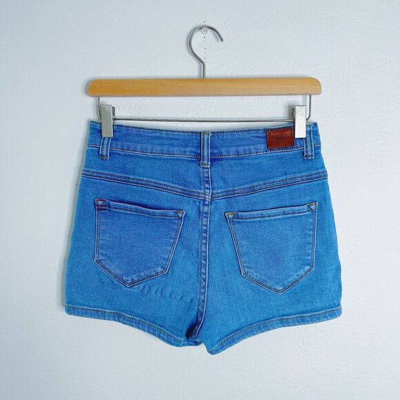 Urban Outfitters BDG Super High Rise Seam Short Medium Wash Denim Shorts Size 27 - Picture 3 of 7